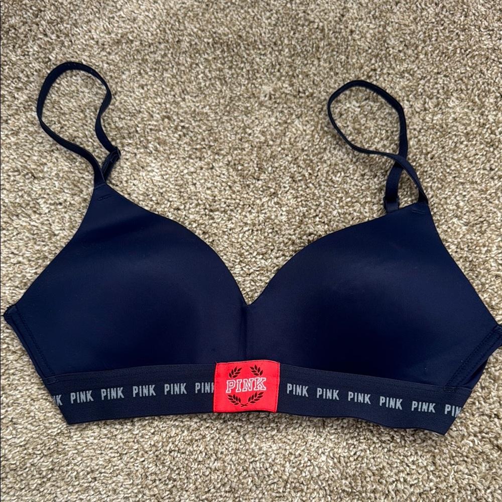 PINK Victoria's Secret Women's Black Bra